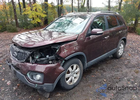 2012 Kia Sorento Lx from USA, damaged, VIN 5XYKT3A6XCG271795